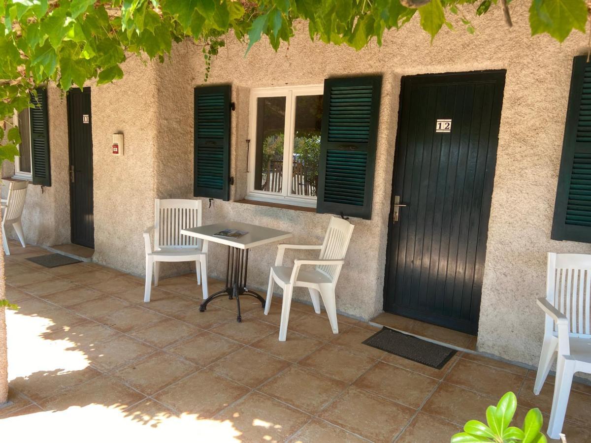 Les Lodges De La Plage U Dragulinu Sari-Solenzara Exterior photo